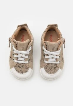 Superfit Moppy - Sneakers Hoog - Beige/Weiß 11 Superfit Moppy - Sneakers Hoog - Beige/Weiß -Superfit Verkoopwinkel 00048a7e32a2443494cb05b2106a2061