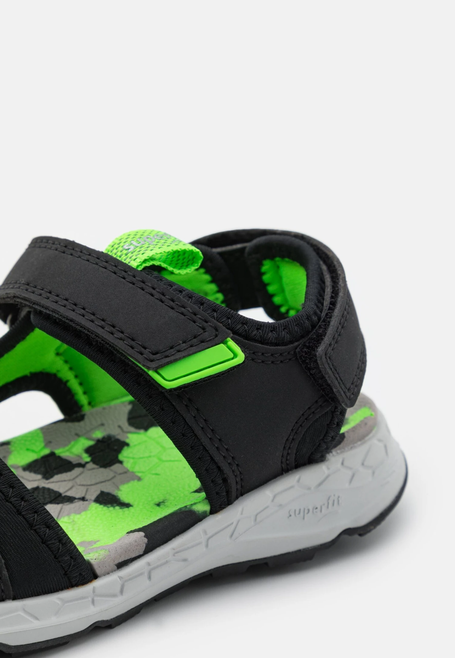 Superfit Criss Cross - Sandalen - Schwarz/Hellgrün 8 Superfit Criss Cross - Sandalen - Schwarz/Hellgrün - Afbeelding 6